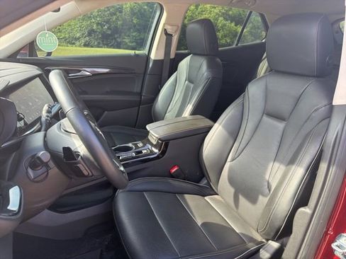 Used 2023 Buick Envision Essence AWD/4WD image 7