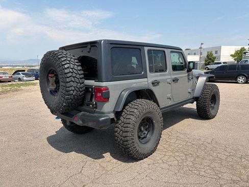 Used 2021 Jeep Wrangler Unlimited Rubicon 4xe w/ Dual Top Group AWD/4WD image 5