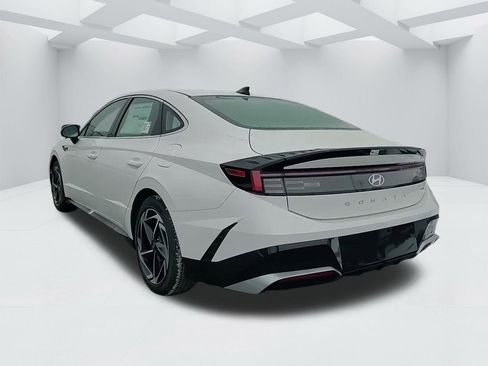 New 2026 Hyundai Sonata SEL image 9