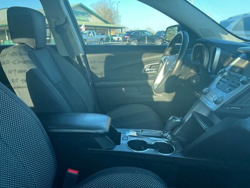 Used 2016 Chevrolet Equinox LT w/ Convenience Package image 10