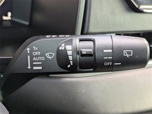 Used 2023 Mitsubishi Outlander SEL image 27