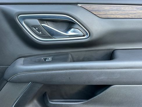 Used 2023 Chevrolet Tahoe Premier image 19