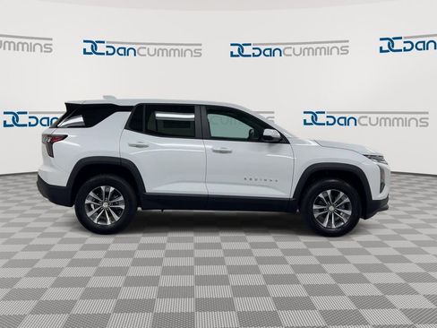 Used 2026 Chevrolet Equinox LT image 9