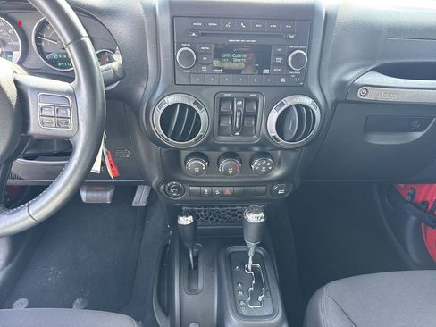 Used 2014 Jeep Wrangler Unlimited Sport w/ Quick Order Package 24S image 28