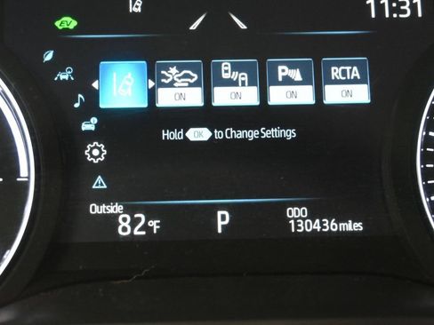 Used 2021 Toyota Sienna Platinum AWD/4WD image 16