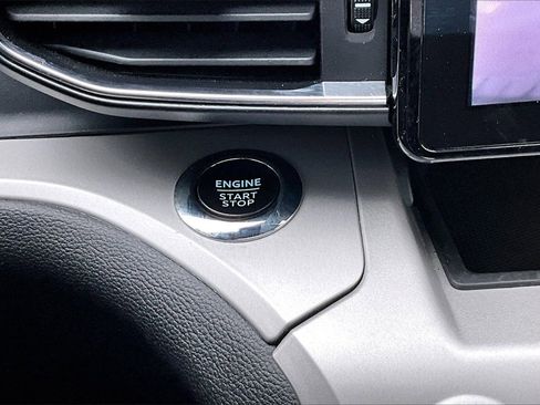 Used 2023 Ford Explorer XLT w/ Equipment Group 202A image 26