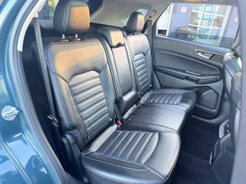 Used 2016 Ford Edge SEL w/ Equipment Group 201A AWD/4WD image 20