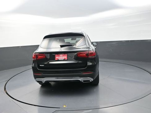 Used 2021 Mercedes-Benz GLC 300 4MATIC image 8