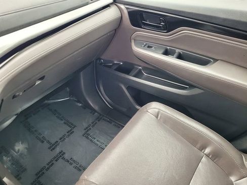 Used 2018 Honda Odyssey Elite image 14