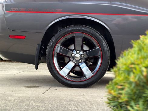 Used 2013 Dodge Challenger R/T w/ R/T Redline Group RWD image 13