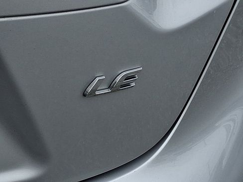 Used 2024 Toyota Corolla LE FWD image 31