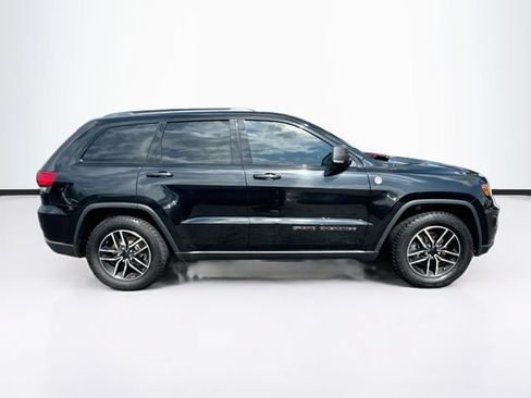 Used 2020 Jeep Grand Cherokee Trailhawk w/ Trailhawk Luxury Group AWD/4WD image 10