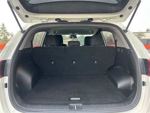 Used 2022 Kia Sportage LX w/ LX AWD Value Edition Package image 24