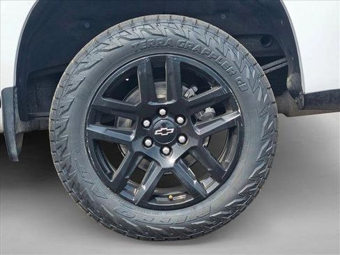 Used 2019 Chevrolet Silverado 1500 LTZ w/ LTZ Plus Package image 26