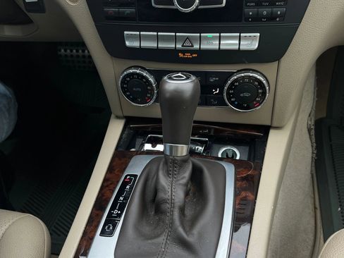 Used 2014 Mercedes-Benz C 300 4MATIC Sedan image 29