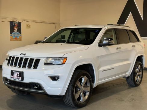 Used 2014 Jeep Grand Cherokee Overland AWD/4WD image 1