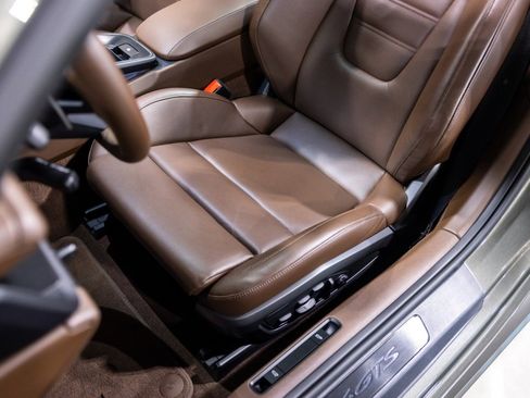 Used 2023 Porsche 911 Targa 4 GTS image 38