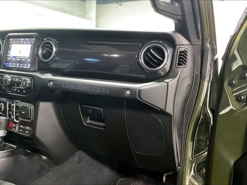 Used 2023 Jeep Wrangler Unlimited Rubicon 392 w/ Trailer Tow Package AWD/4WD image 18