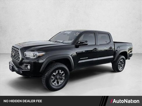 Certified 2023 Toyota Tacoma TRD Off-Road AWD/4WD image 1