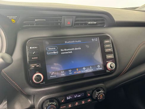 Used 2023 Nissan Kicks SR w/ SR Premium Package image 14