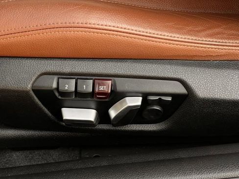 Used 2017 BMW 230i Convertible image 22