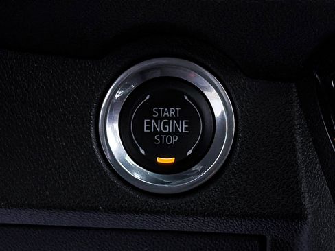 Used 2024 Chevrolet Traverse RS w/ LPO, Floor Liner Package AWD/4WD image 27