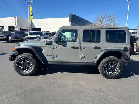 Used 2022 Jeep Wrangler Unlimited Rubicon w/ Steel Bumper Group image 8