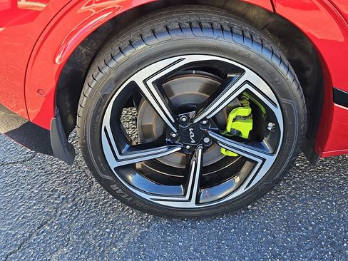 Used 2023 Kia EV6 GT image 33