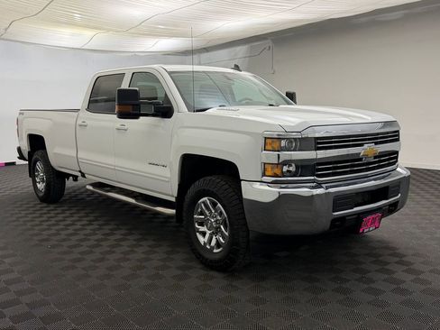 Used 2016 Chevrolet Silverado 3500 LT image 7