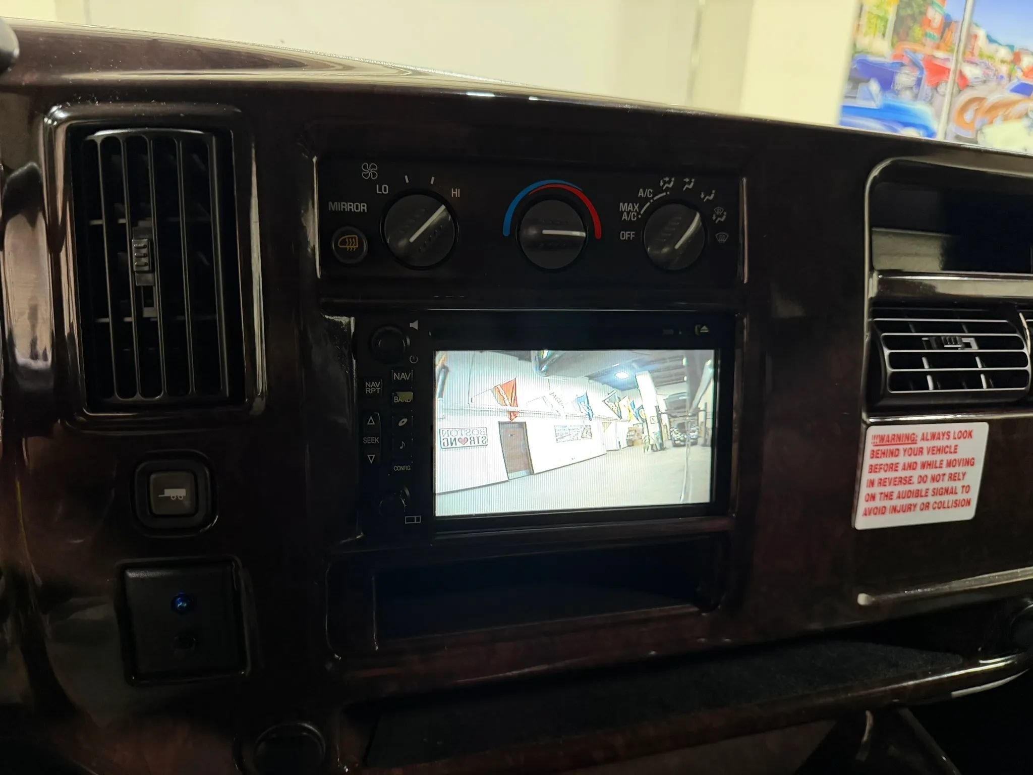 Used 2007 GMC Savana 1500 AWD w/ Preferred Equipment Group image 76