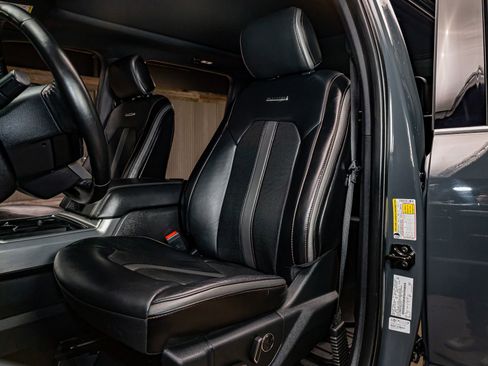 Used 2021 Ford F250 Platinum w/ FX4 Off-Road Package image 19