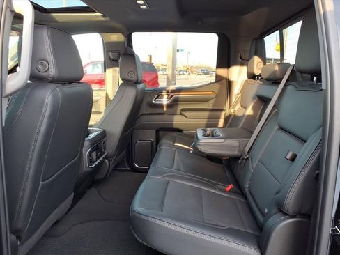 Certified 2024 GMC Sierra 1500 Denali image 8