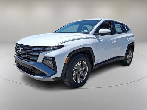New 2026 Hyundai Tucson Blue SE AWD/4WD image 3