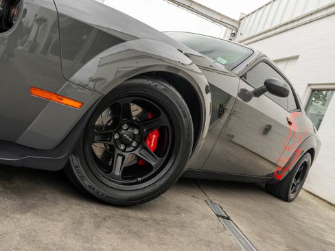 Used 2018 Dodge Challenger SRT Demon image 4