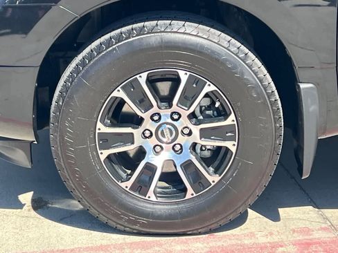 Certified 2021 Nissan Titan SV w/ SV Convenience Package image 35