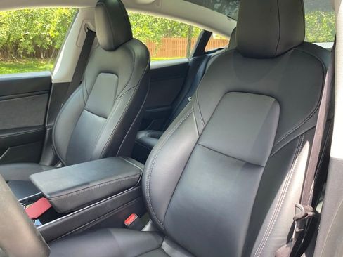 Used 2020 Tesla Model 3 Long Range AWD/4WD image 4