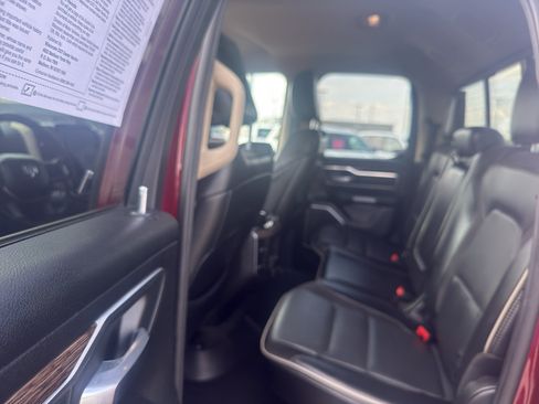 Used 2019 RAM 1500 Laramie AWD/4WD image 31