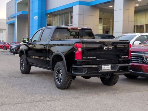New 2026 Chevrolet Silverado 1500 ZR2 image 4