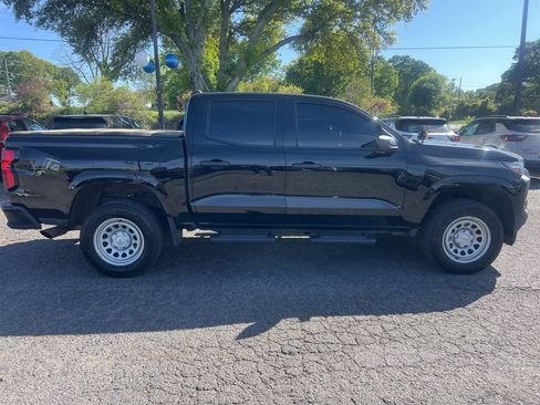 Used 2025 Chevrolet Colorado W/T w/ Advanced Trailering Package image 7