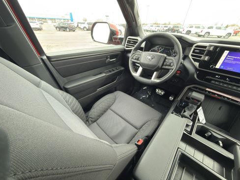 New 2026 Toyota Tundra SR5 image 17