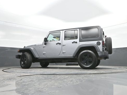 Used 2016 Jeep Wrangler Unlimited Sport image 27