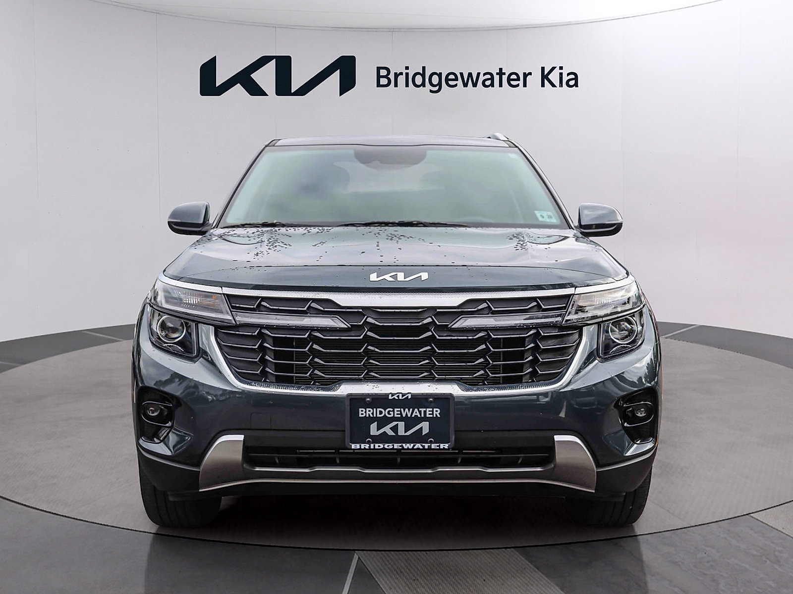 Certified 2024 Kia Seltos EX AWD/4WD image 2
