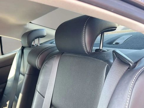 Used 2015 Lexus ES 350 w/ Luxury Package image 37