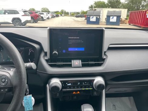 Used 2024 Toyota RAV4 LE AWD/4WD image 12