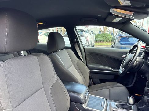Used 2022 Dodge Charger SXT RWD image 23