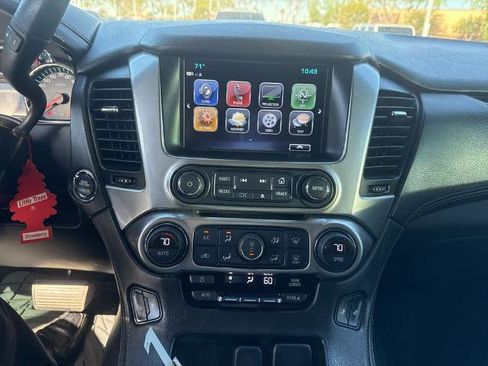 Used 2017 Chevrolet Tahoe LT w/ LT Signature Package image 8