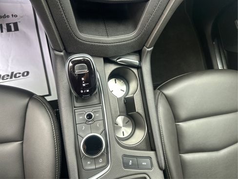 New 2024 Cadillac XT5 Luxury image 16