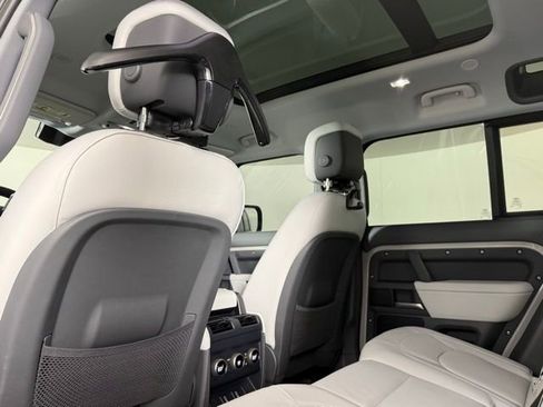 New 2026 Land Rover Defender 110 S AWD/4WD image 25