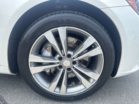 Used 2015 Mercedes-Benz S 550 4MATIC Sedan image 16