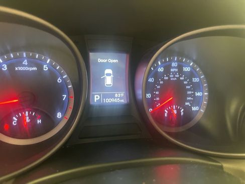Used 2015 Hyundai Santa Fe Sport AWD/4WD image 5